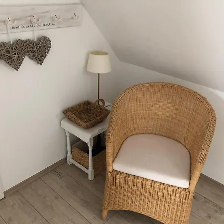 Luettes Huus Feriehus *